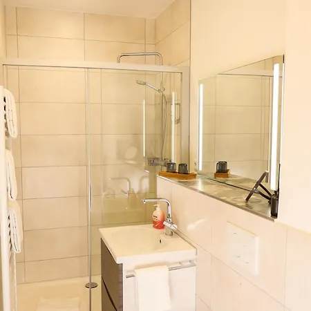 Gaestehaus Zur Linde Guest house Ingolstadt