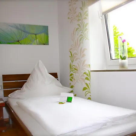 Guest house Gaestehaus Zur Linde Ingolstadt