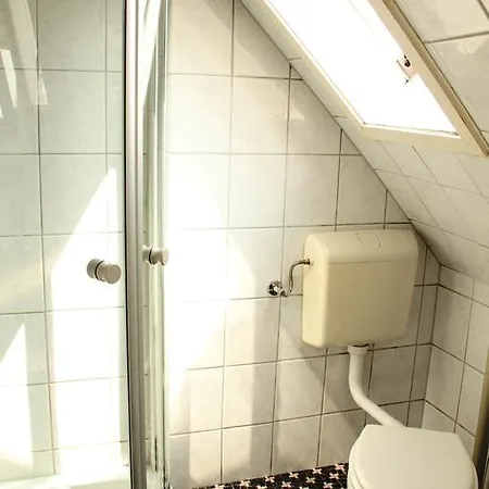 Gaestehaus Zur Linde 3*
