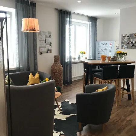 Gaestehaus Zur Linde Casa de hóspedes 3*