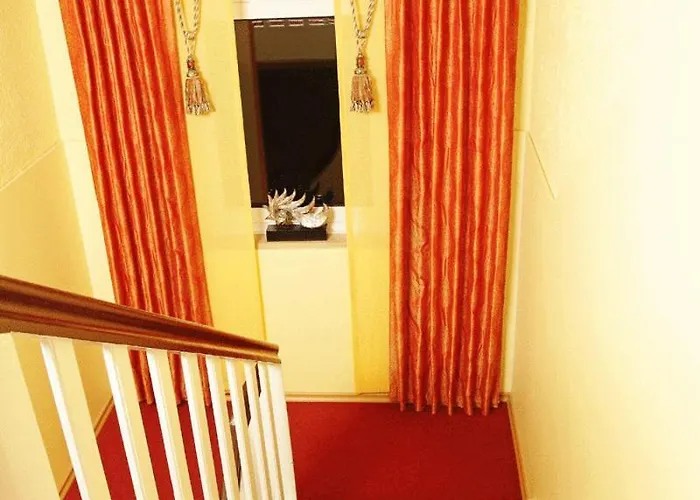 בית הארחה Gaestehaus Zur Linde 3*
